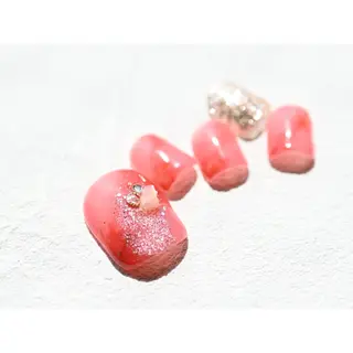 ネイル ネイルサロン　ルシェルアイ所属・嶋田 咲野のネイルデザイン