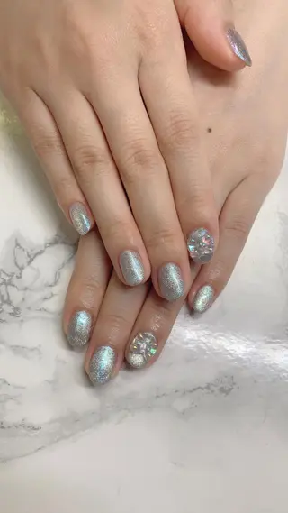 ネイル はな💎ネイル ワンホン、長さ出しのネイルデザイン