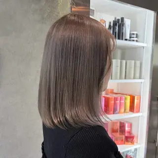 カラー 派手髪ハイトーン💛 ネイル💅まりなのヘアスタイル