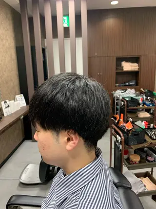 メンズ バーバーショップ涼桜新町店所属・田中大 パーマ/メンズカットのヘアスタイル