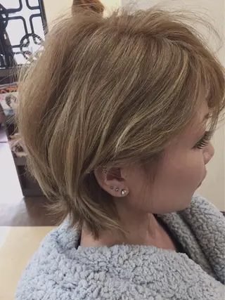 ショート カラー 指名支持率NO.1 スタイリストのヘアスタイル