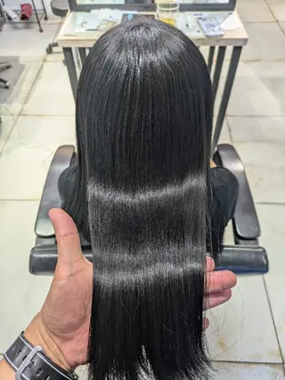 ロング AKAMEE 表参道所属・✨360°褒められ ヘア✨️井上雄輝のヘアスタイル