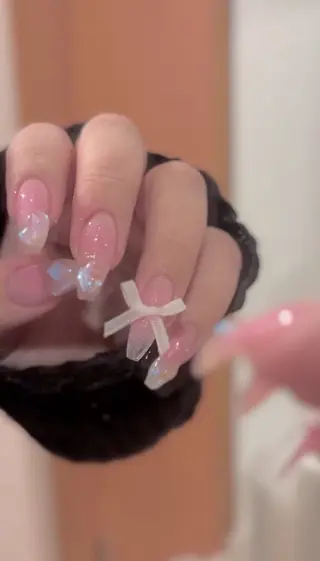 ネイル b’6 by Stir所属・b’6 Ayakaのネイルデザイン