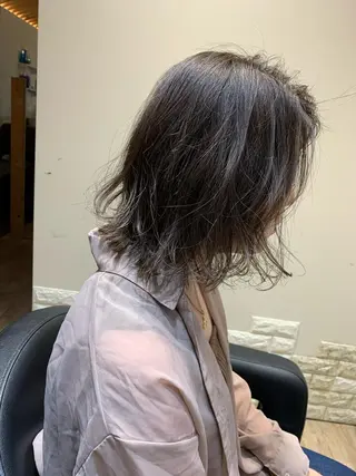 ショート カラー 大久保 隆蔵のヘアスタイル