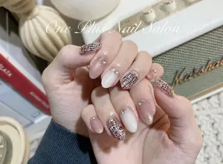 ネイル One plus StudioNailのネイルデザイン