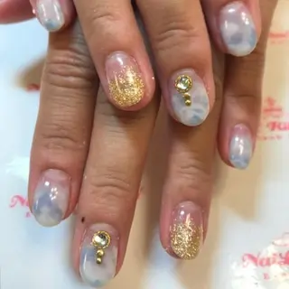 ネイル ネイルリボン 受付スタッフのネイルデザイン