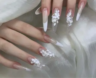ネイル LULU Nail  Salon 新宿所属・LU LU NailSalonのネイルデザイン