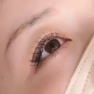 マツエク・マツパ ao/TRUTH 獨協大学前店のマツエク・マツパデザイン