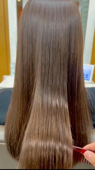 ロング カラー 透明感カラー/ イルミナカラーヒロキのヘアスタイル