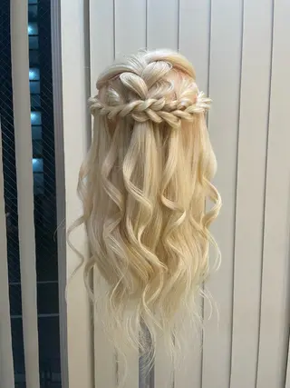 ロング 青木 美樹の眉毛・アイブロウイメージ