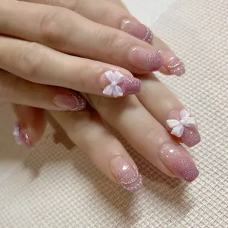 ネイル mibu 𓀬鈴木のマツエク・マツパデザイン