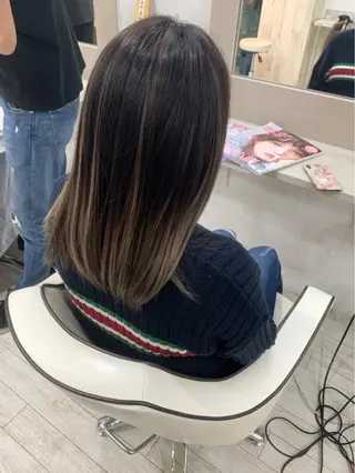 ミディアム カラー 京都大人女性ショート 徒歩1分/秋山のヘアスタイル