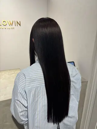 ロング 吉澤 愛心のヘアスタイル