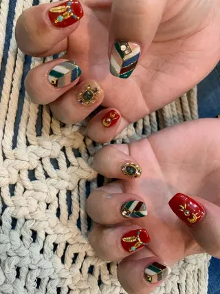 ネイル SENSE of LIBRE所属・SENSE of LIBREのネイルデザイン