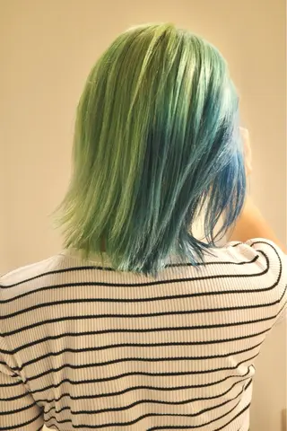 ショート カラー Hair & make Lamp所属・梅田のブリーチ特化 美容師KAI🥰のヘアスタイル