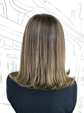 ミディアム レイヤー⭐️カラー ⭐️平川雅史のヘアスタイル