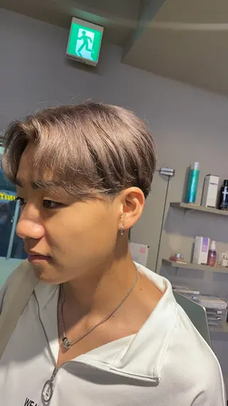 ミディアム カラー ヘアアレンジ メンズ 艶カラー の達人のヘアスタイル