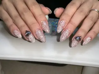 ネイル J&C Nail Salon吉祥寺所属・YU KIのネイルデザイン