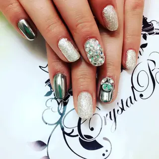 ネイル 石原 夕華のネイルデザイン