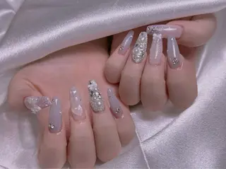 ネイル M2ネイルサロン【長さ出し&フィルイン導入店】所属・長さ出し専門店 RIRIのネイルデザイン