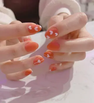 ネイル ちゅるんネイル🪄 耳ツボジュエリー🔗のネイルデザイン