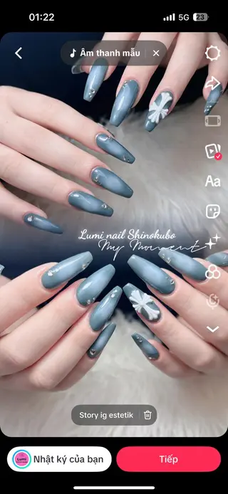 ネイル Lumi Shinokuboのネイルデザイン