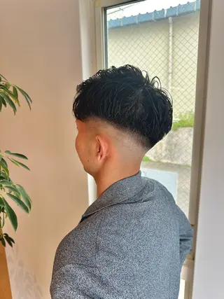 ショート メンズ メンズパーマ達人/ フェード/イツキのヘアスタイル