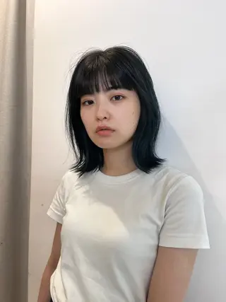 ミディアム 堀江/心斎橋/西大橋 四ツ橋【Vers】のヘアスタイル