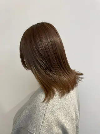 カラー MINDS LINO Reinaのヘアスタイル