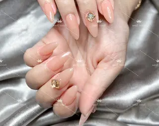 ネイル リボン、ガーリー パーツ放題専門店のネイルデザイン