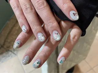 ネイル 友野 遥のネイルデザイン