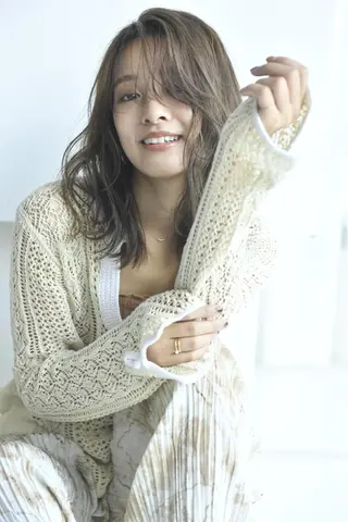 ミディアム LaVie所属・大谷 優菜のヘアスタイル