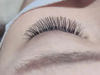 マツエク・マツパ Naturally ナチュラリーのマツエク・マツパデザイン