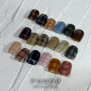 ネイル 阿武 美海のネイルデザイン