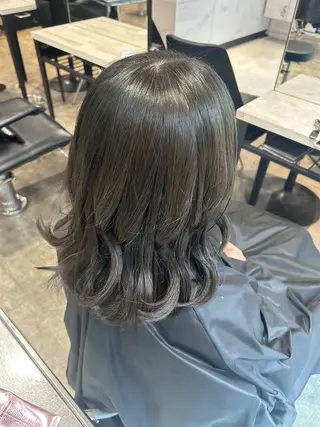 ミディアム 横手 あみのヘアスタイル