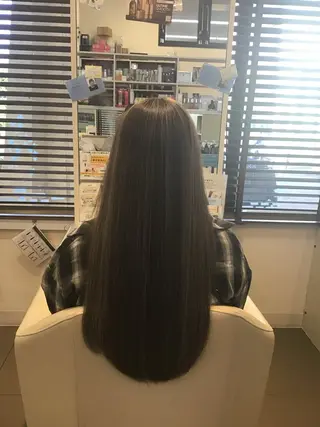 ロング カラー jouir武蔵村山店所属・堀平 由紀のヘアスタイル