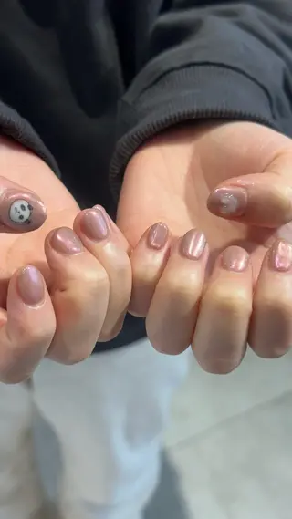 ネイル 🎀韓国レイヤー特化 🎀ベージュ/ミクのヘアスタイル