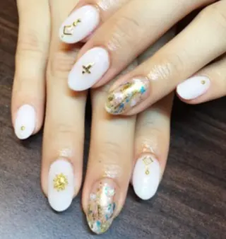 ネイル 安藤 Charlotteのネイルデザイン