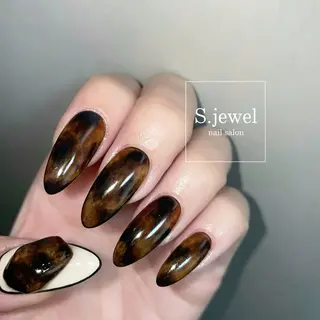 ネイル S♡JEWEL所属・S. JEWELのネイルデザイン