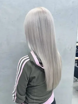 カラー ハイトーンカラー/ hinata🪽のヘアスタイル