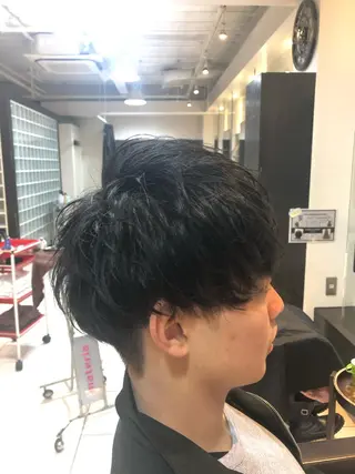 ショート メンズ カ レラのヘアスタイル