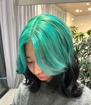 ミディアム カラー salowin原宿iori所属・💋ハイトーンデザイ ンヘア💋A'nyuのヘアスタイル