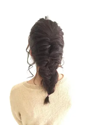 セミロング カラー パーマ ヘアアレンジ 山北 咲子のヘアスタイル