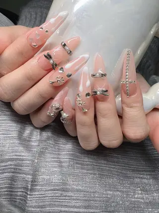 ネイル Lee Nailsのネイルデザイン
