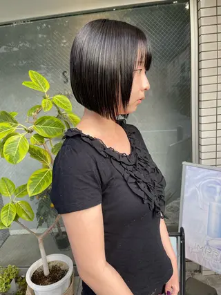 ショート StellA所属・アートディレクター ワダヒサノリのヘアスタイル