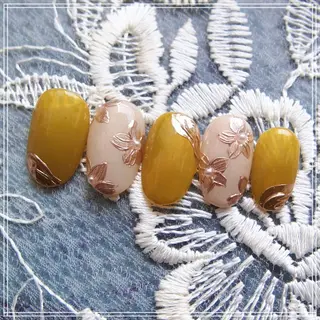 ネイル 山田 麻衣のネイルデザイン