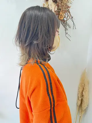 ミディアム 松本 玲菜のヘアスタイル