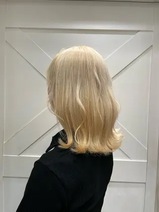 ミディアム カラー ブリーチ超特化美容師 ☯️ルカ✡️💫のヘアスタイル