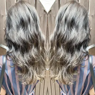 ロング H所属・H (エイチ) 烏丸御池店のヘアスタイル