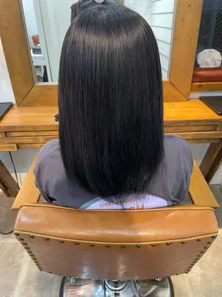 ミディアム カラー 松田 恋のヘアスタイル